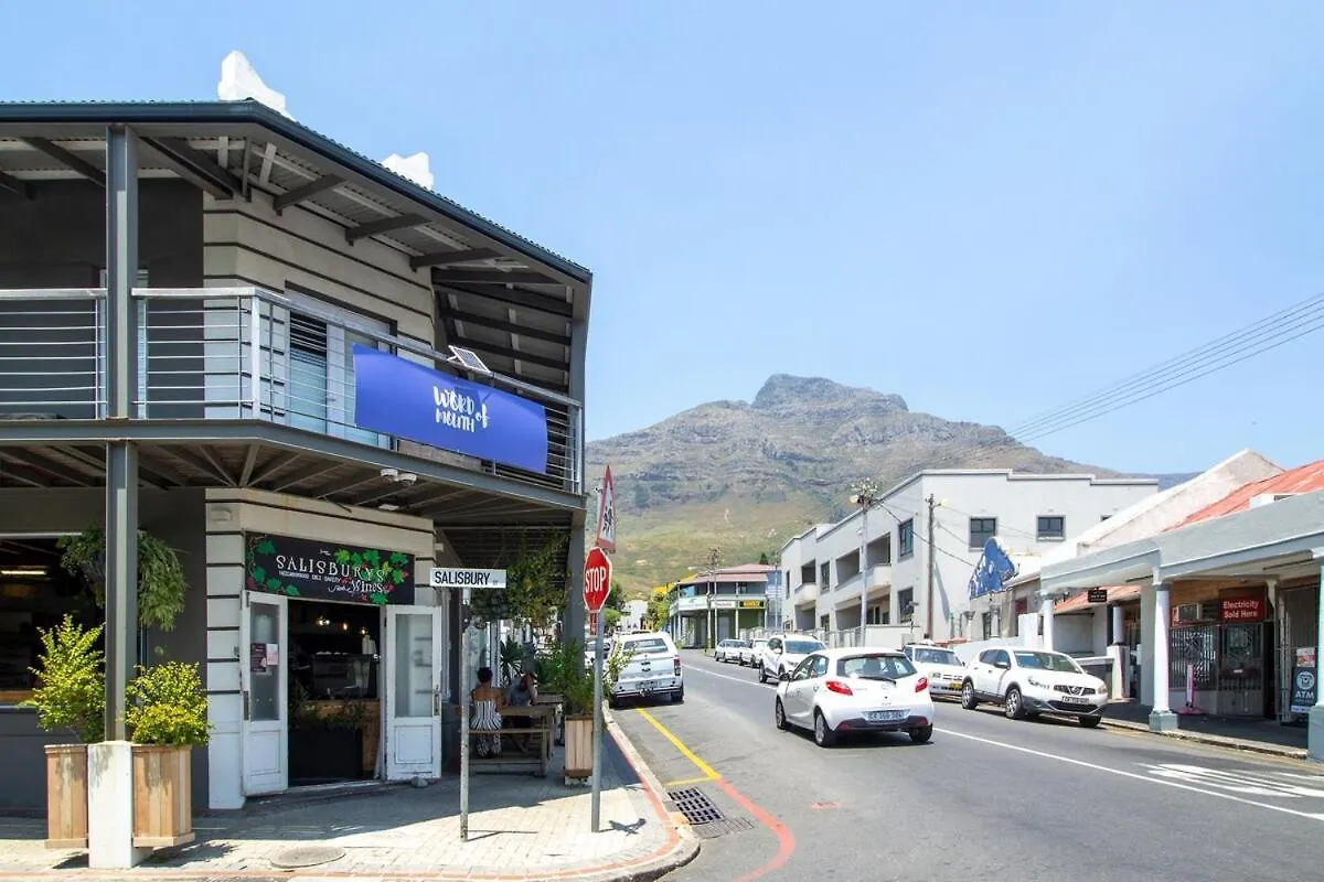 Style And Comfort Near The V&A Cape Town