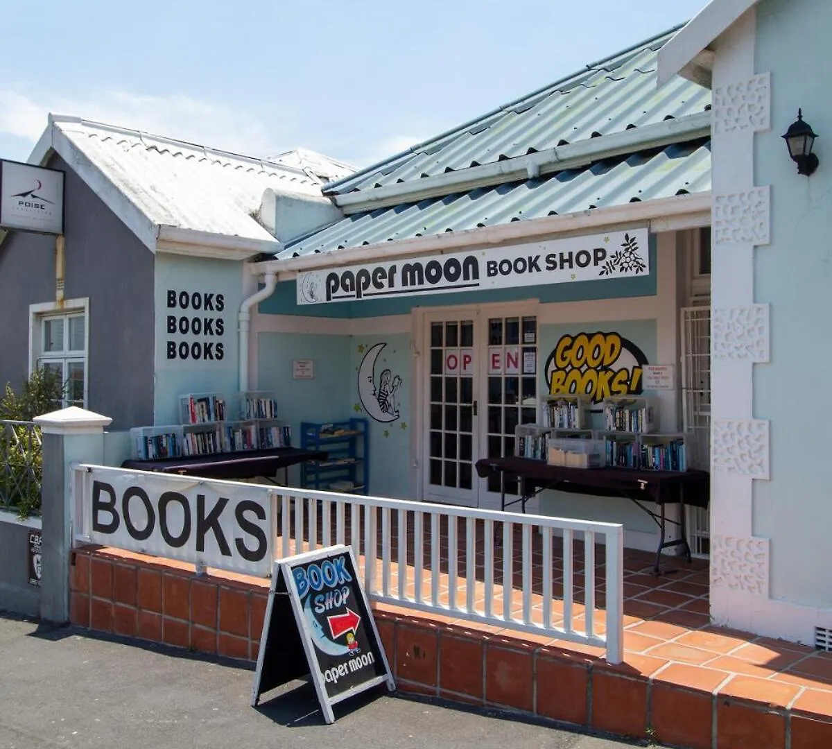 Style And Comfort Near The V&A Cape Town South Africa